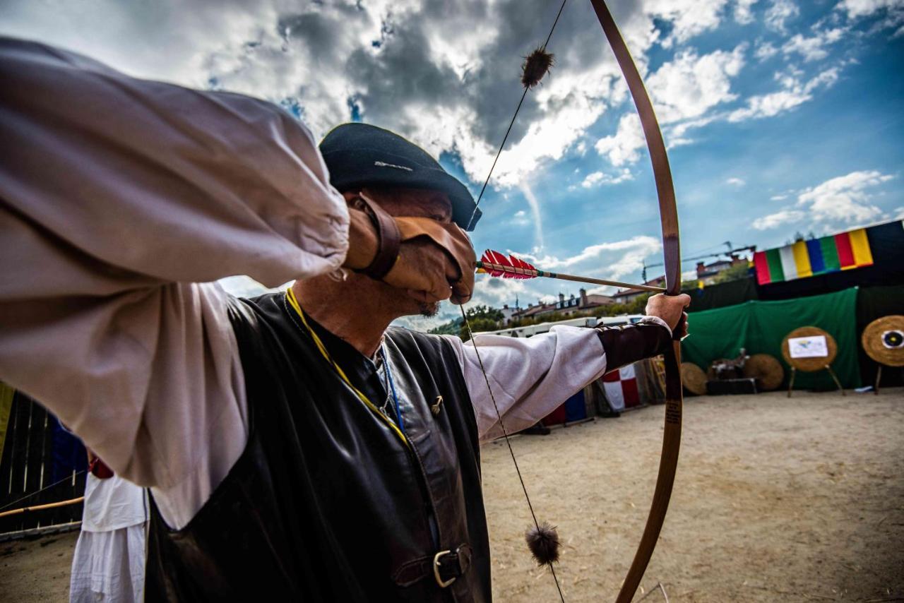 Les Apparts Du Vignal De Cheyrac Polignac  ภายนอก รูปภาพ